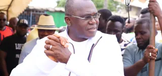 port-bouet-ibrahim-konate-honore-la-memoire-des-militants-disparus-du-rhdp